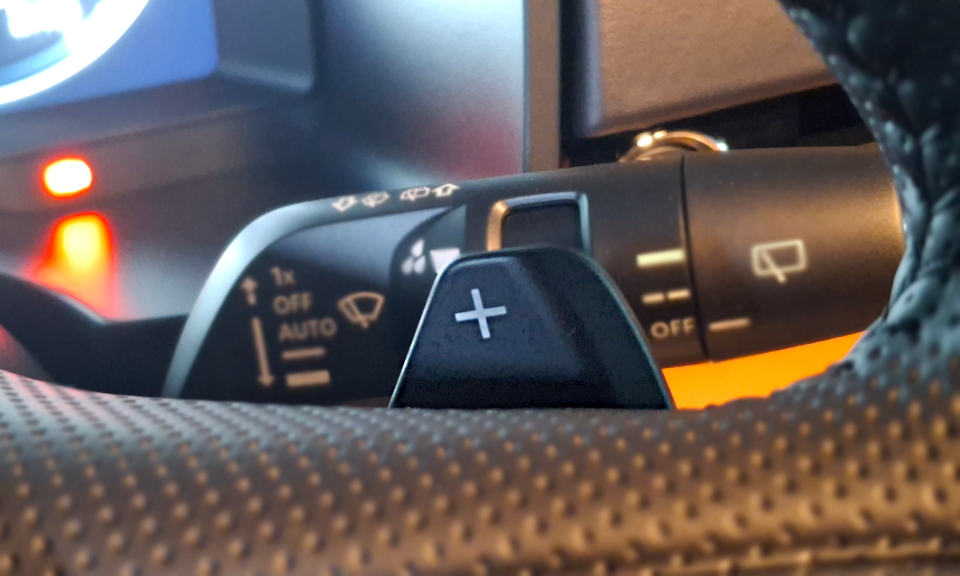 PADDLE SHIFTER PARA REGENERAÇÃO DA BATERIA