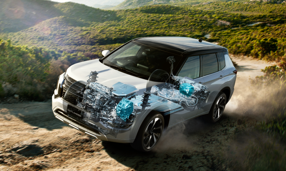 SISTEMA HÍBRIDO PLUG-IN