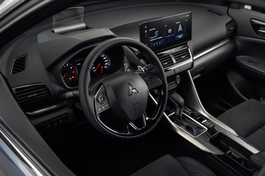 REVESTIMENTO INTERNO NA COR PRETA